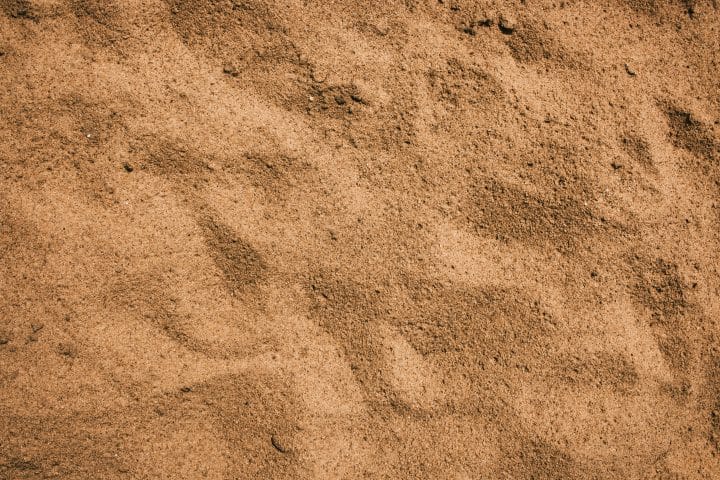 arena_piedra_vacio_muro_limpieza