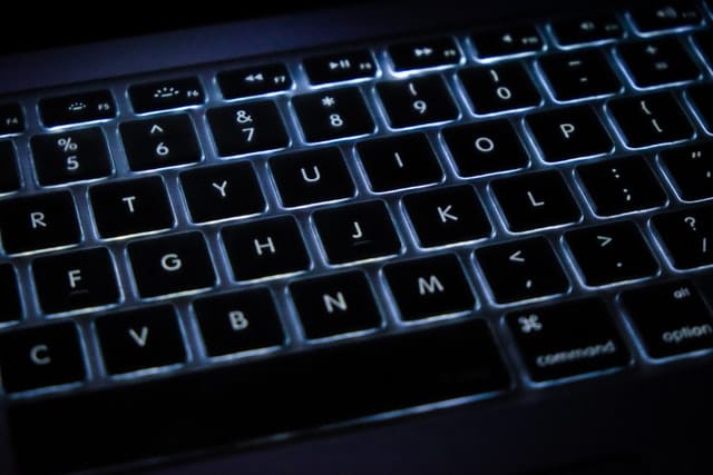 teclado-limpieza-pasos-madrid